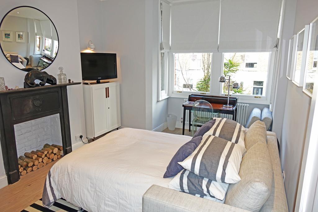 Sparkling Apartment In Kensington Olympia Londyn Zewnętrze zdjęcie
