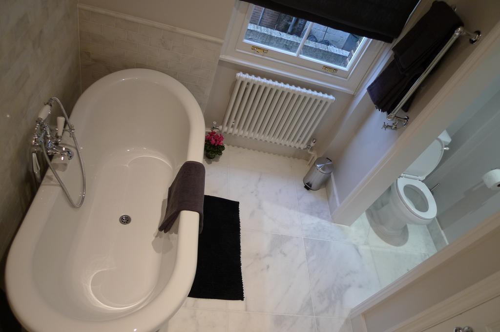 Sparkling Apartment In Kensington Olympia Londyn Zewnętrze zdjęcie